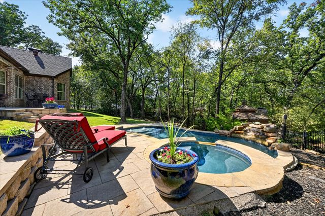 7 Shorehaven Lane, Hickory Creek, TX 75065