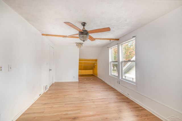 2309 S Pennsylvania Avenue, Lansing, MI 48910