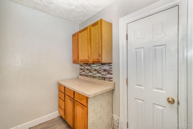 2309 S Pennsylvania Avenue, Lansing, MI 48910