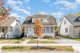 2309 S Pennsylvania Avenue, Lansing, MI 48910