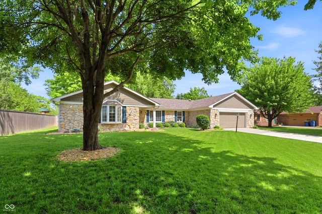 9689 Sycamore Road, Carmel, IN 46032