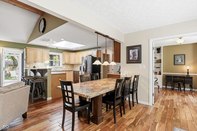 9689 Sycamore Road, Carmel, IN 46032