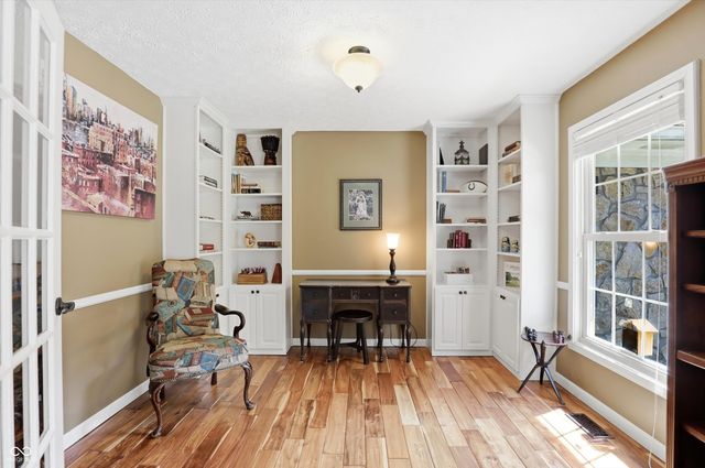 9689 Sycamore Road, Carmel, IN 46032