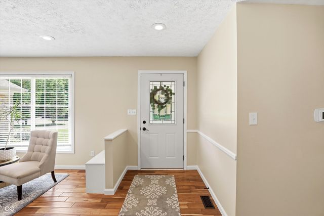9689 Sycamore Road, Carmel, IN 46032