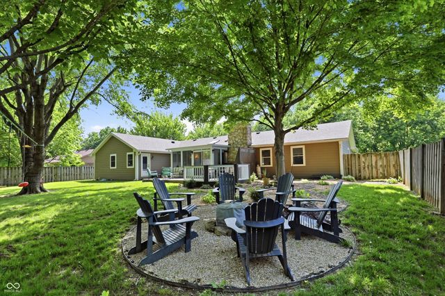 9689 Sycamore Road, Carmel, IN 46032