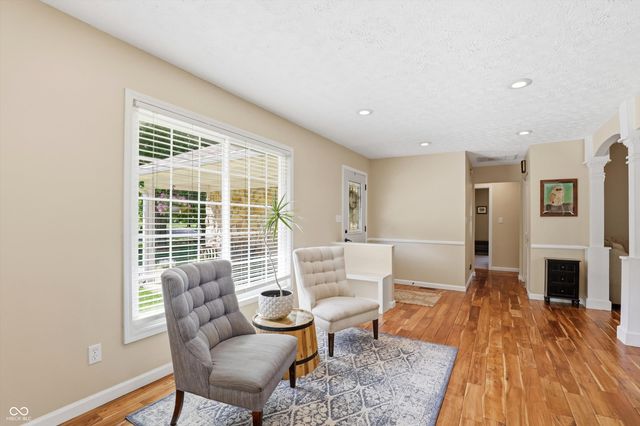 9689 Sycamore Road, Carmel, IN 46032