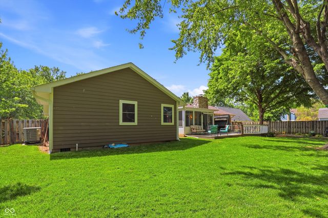 9689 Sycamore Road, Carmel, IN 46032