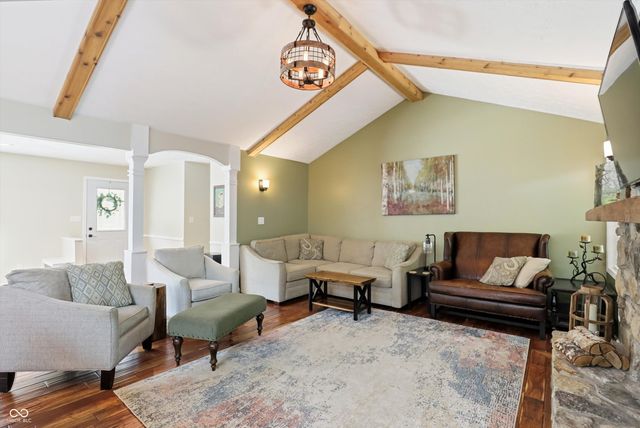 9689 Sycamore Road, Carmel, IN 46032