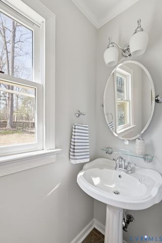 11940 Nash Rd, Chesterfield, VA 23838