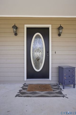 11940 Nash Rd, Chesterfield, VA 23838