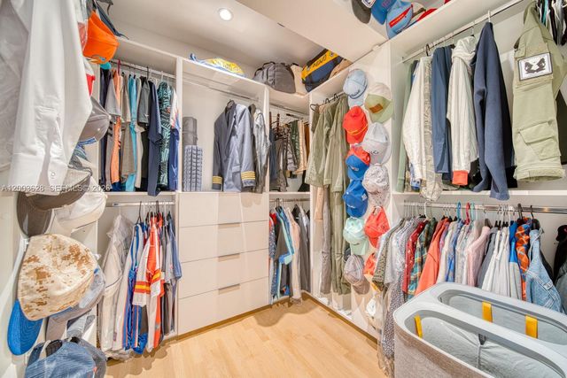 1940 SW 32nd Pl, Miami, FL 33145