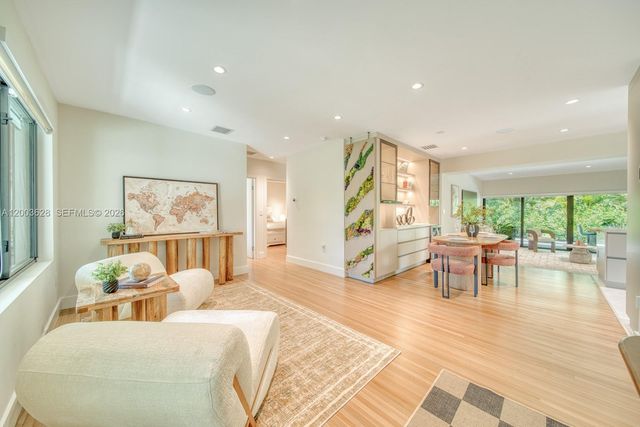 1940 SW 32nd Pl, Miami, FL 33145