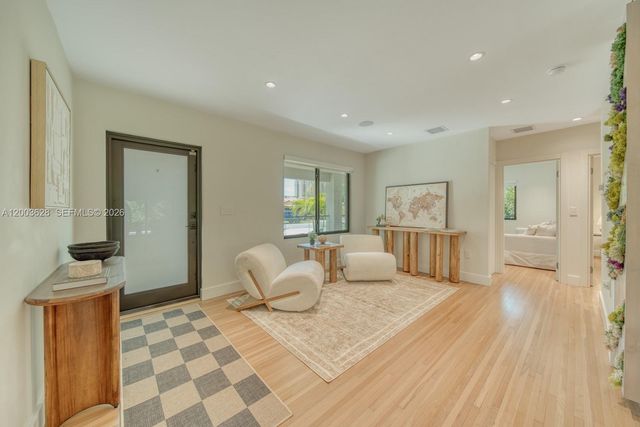 1940 SW 32nd Pl, Miami, FL 33145