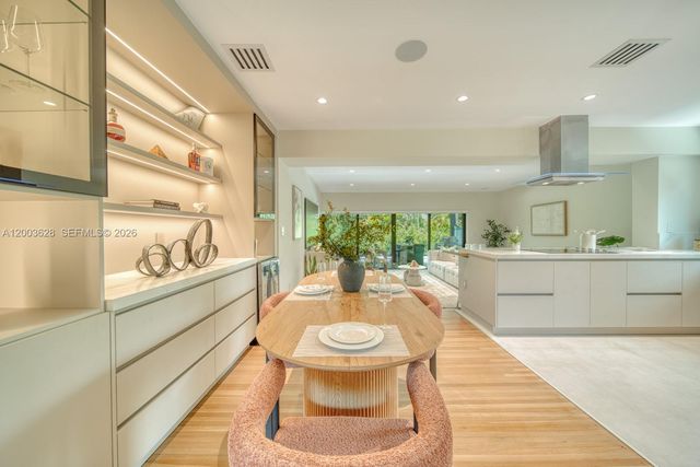 1940 SW 32nd Pl, Miami, FL 33145