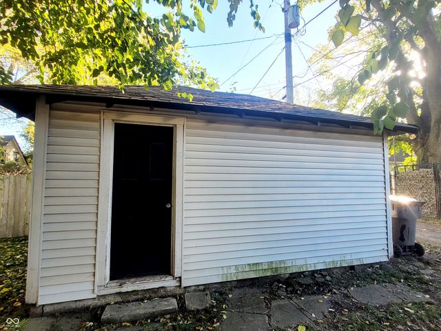 338 N Elder Avenue, Indianapolis, IN 46222