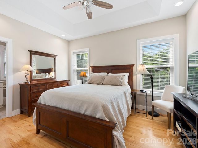 7 May Street, Asheville, NC 28803