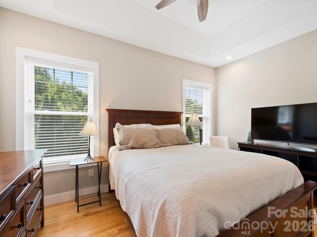 7 May Street, Asheville, NC 28803