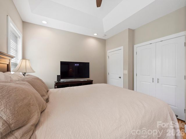 7 May Street, Asheville, NC 28803