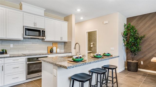 4333 S Grasly Paseo, Ontario, CA 91762