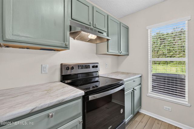 3754 VERDE GARDENS Circle, Jacksonville, FL 32218