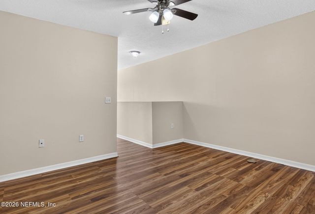 3754 VERDE GARDENS Circle, Jacksonville, FL 32218