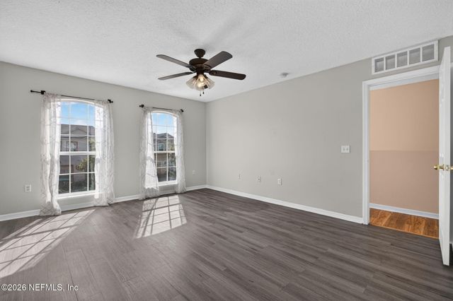 3754 VERDE GARDENS Circle, Jacksonville, FL 32218