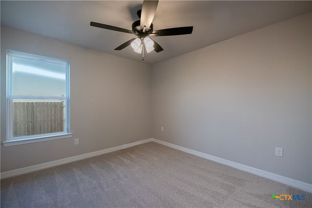 1404 Red Rock Road, Hewitt, TX 76643