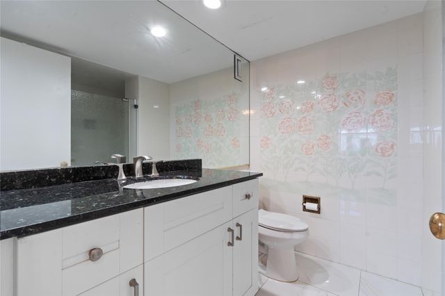 4280 Galt Ocean Drive 5F, Fort Lauderdale, FL 33308