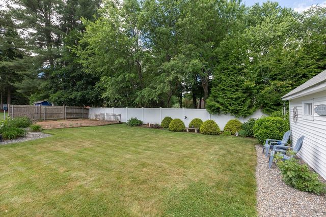 11 Blake Ave, West Boylston, MA 01583