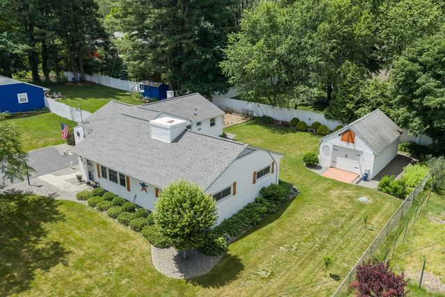 11 Blake Ave, West Boylston, MA 01583