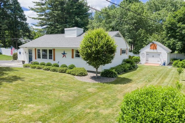 11 Blake Ave, West Boylston, MA 01583