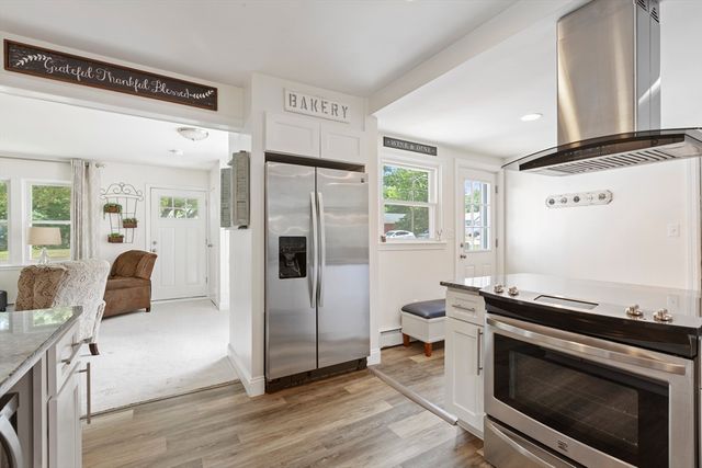 11 Blake Ave, West Boylston, MA 01583