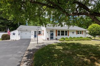 11 Blake Ave, West Boylston, MA 01583