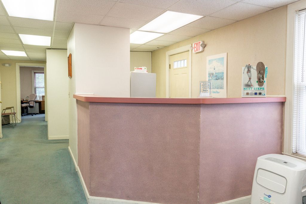 1385 Congress Street, Portland, ME 04102 — photo 2