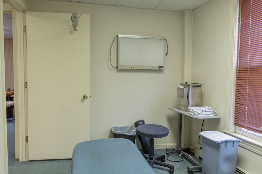 1385 Congress Street, Portland, ME 04102 — photo 3