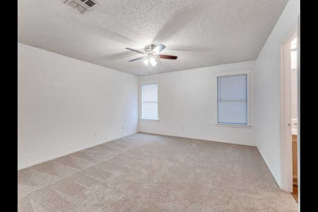 509 Keble Drive, Fort Worth, TX 76036