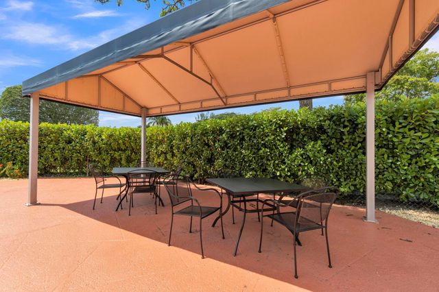 23265 Boca Club Colony Circle, Boca Raton, FL 33433