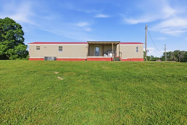 8526 Crawley Hill Rd, Mount Pleasant, TN 38474