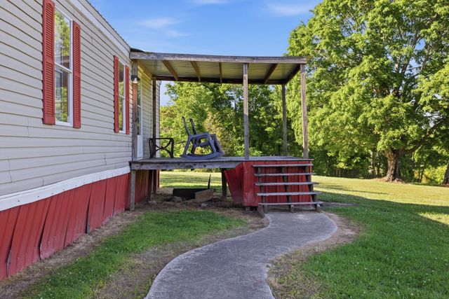 8526 Crawley Hill Rd, Mount Pleasant, TN 38474
