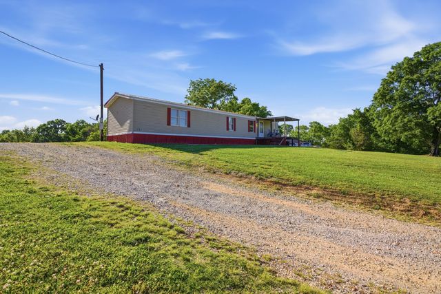 8526 Crawley Hill Rd, Mount Pleasant, TN 38474