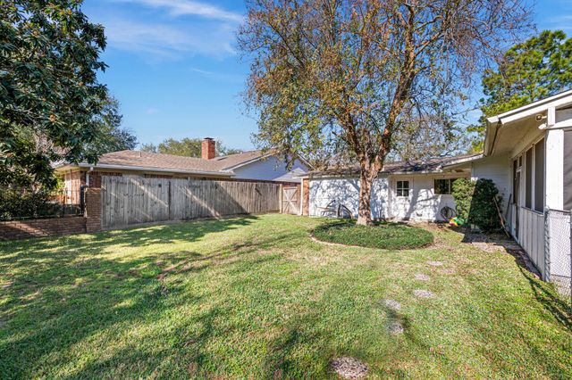 4707 Nenana Drive, Houston, TX 77035