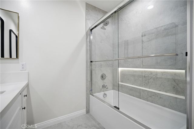29950 Rolling Ridge Drive, Agoura Hills, CA 91301