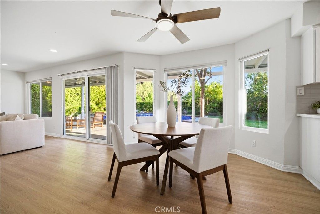 Image 11 of property listing at 29950 Rolling Ridge Drive, Agoura Hills, CA 91301