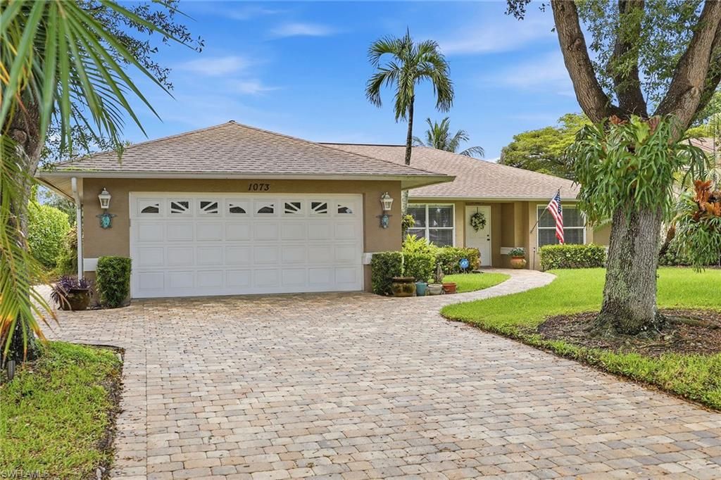 1073 Alhambra CIR, NAPLES, FL 34103 — exterior