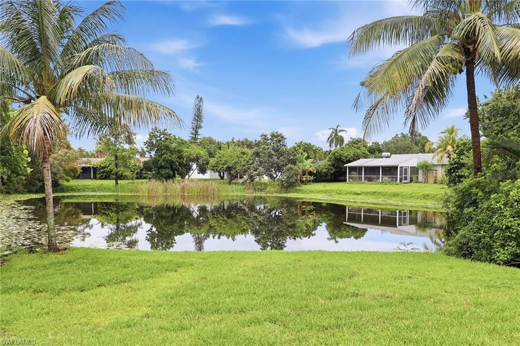 1073 Alhambra CIR, NAPLES, FL 34103 — photo 3