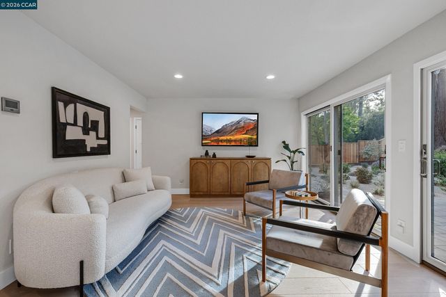 420 Pennington Pl, Danville, CA 94526