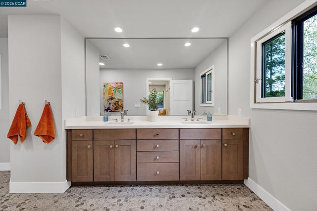 420 Pennington Pl, Danville, CA 94526