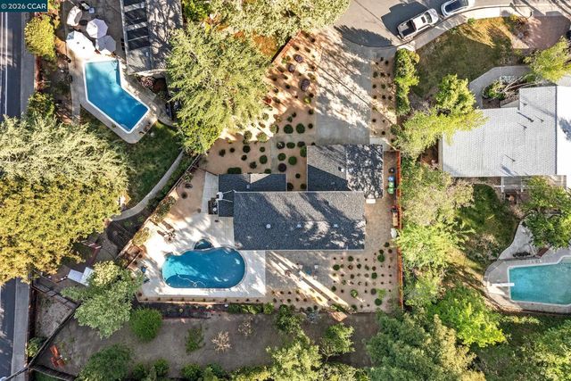 420 Pennington Pl, Danville, CA 94526