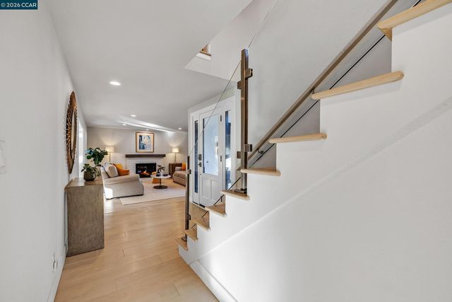 420 Pennington Pl, Danville, CA 94526