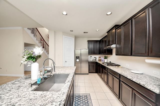 818 Butterfly Garden Trail, Richmond, TX 77406